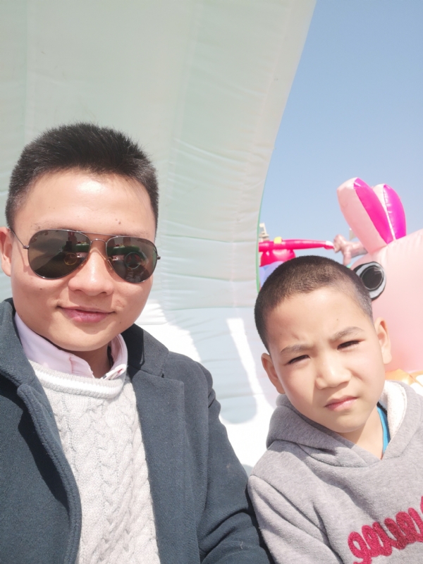 張文的第一张照片--澳门闪婚服务中心